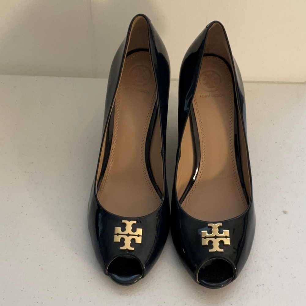 Chic Black Wedges with Gold Detailing